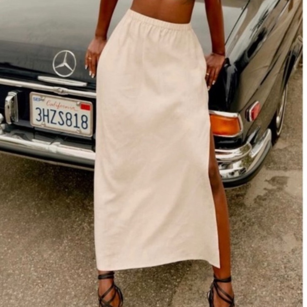 REFORMATION Sandalwood Linen Skirt